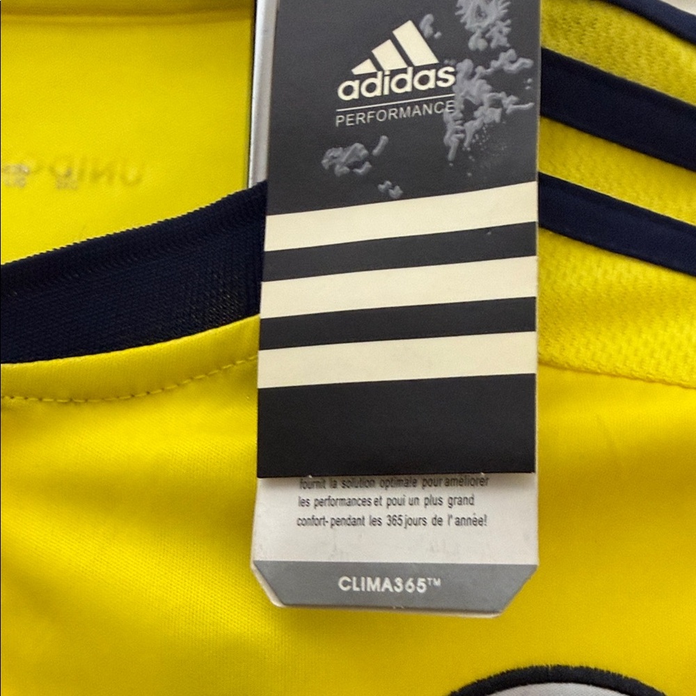 adidas Men’s Yellow Colombia National Team Jersey with Navy & Red Accents - Picture 3 of 8